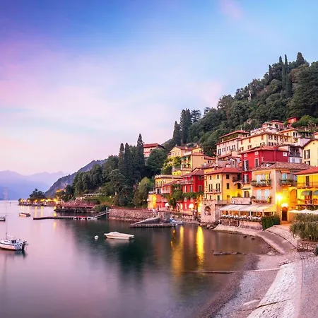 Vele * Varenna